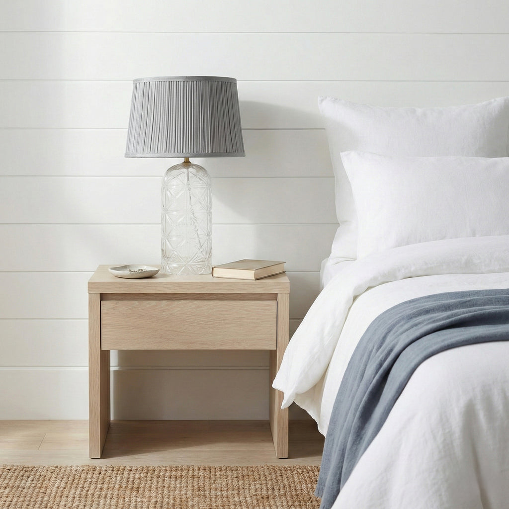 High Quality Hotel European Modern Bed Side Nightstand Decorative Led Table Desk