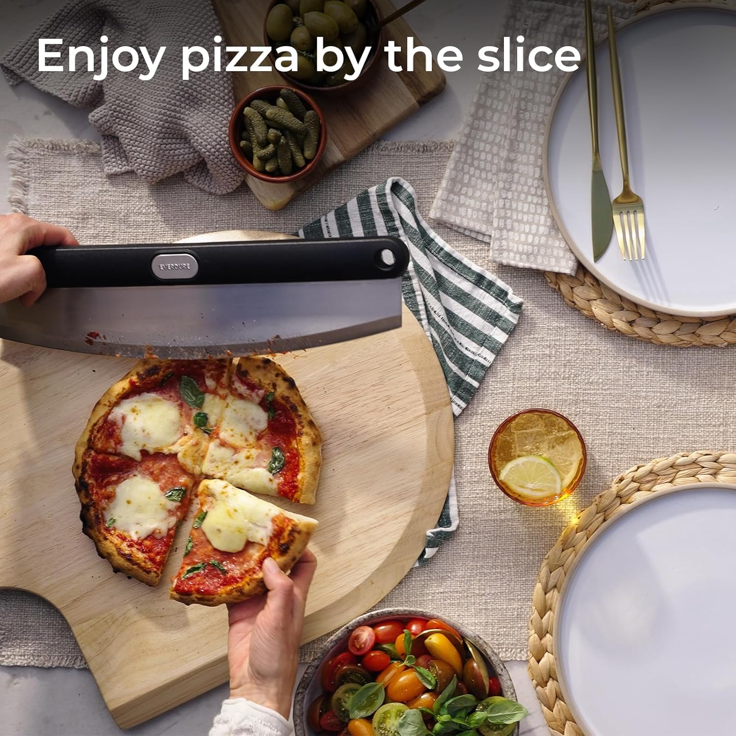 pizza cutter wheel rocker — daily find — view 2