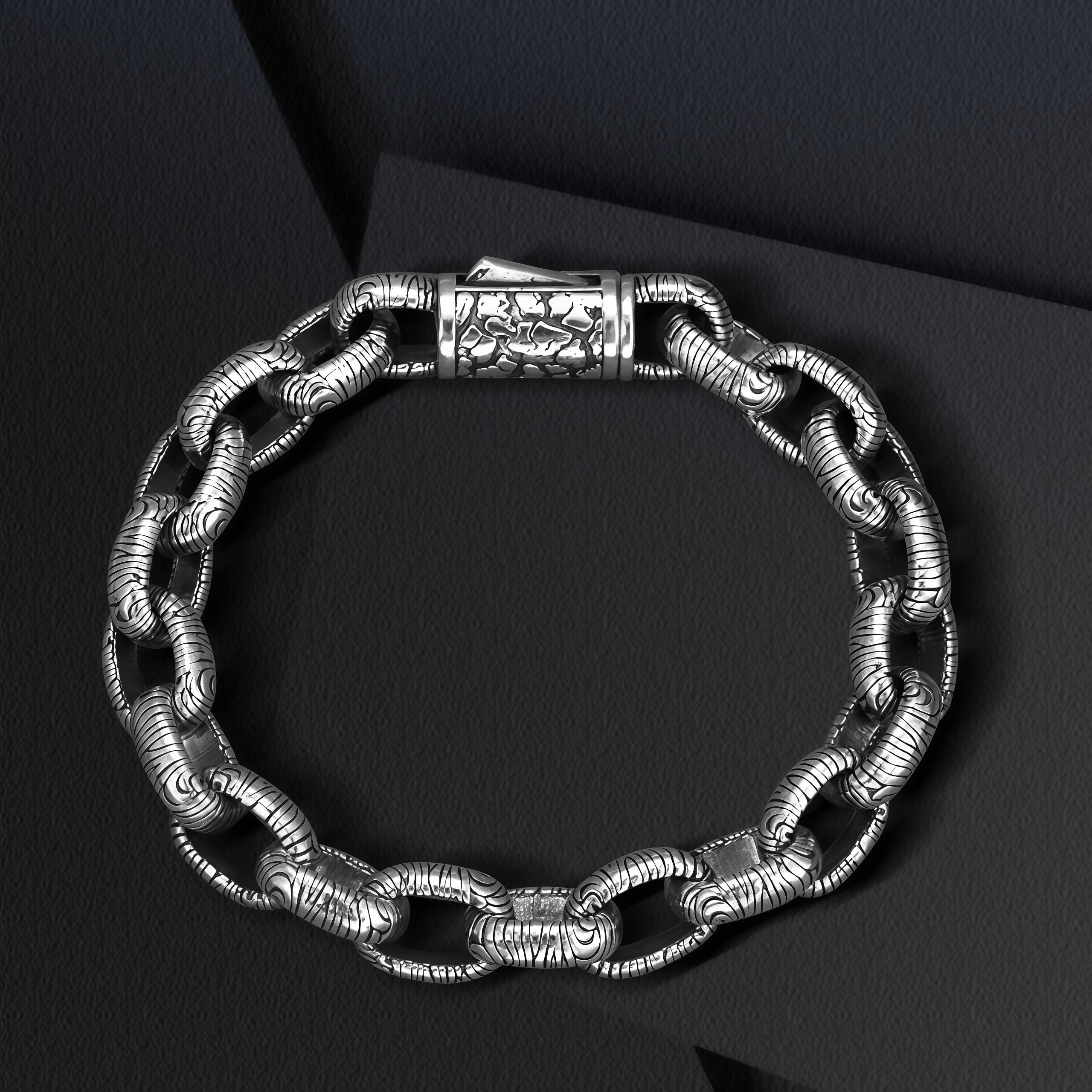 Antique Bark Textured Thick Oval Link Bracelet For Men, Copper Plated Silver Vin