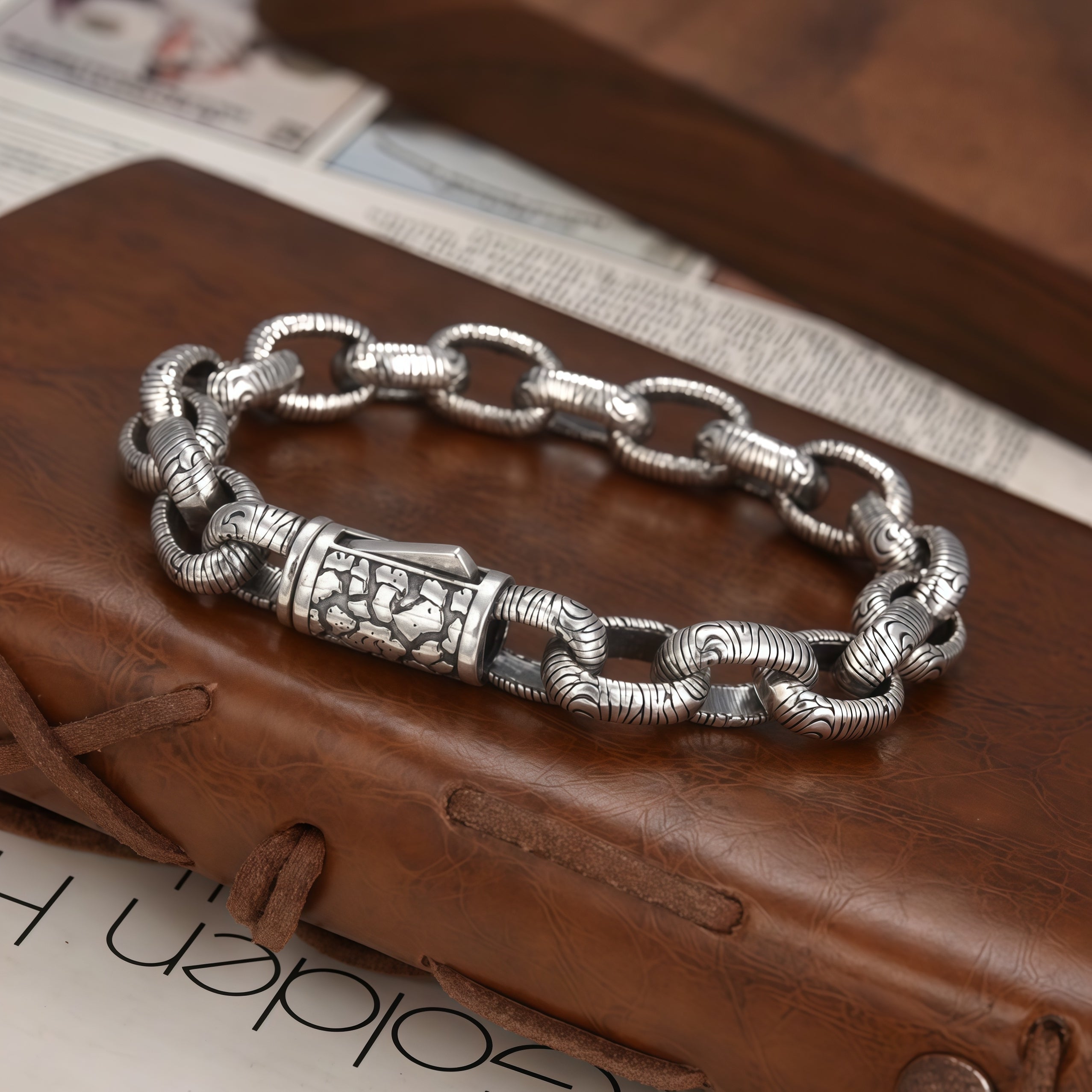 Antique Bark Textured Thick Oval Link Bracelet For Men, Copper Plated Silver Vin